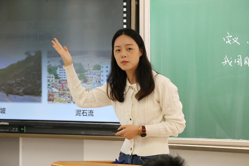 d5253b2835714972a9e370af552b2e95.JPG