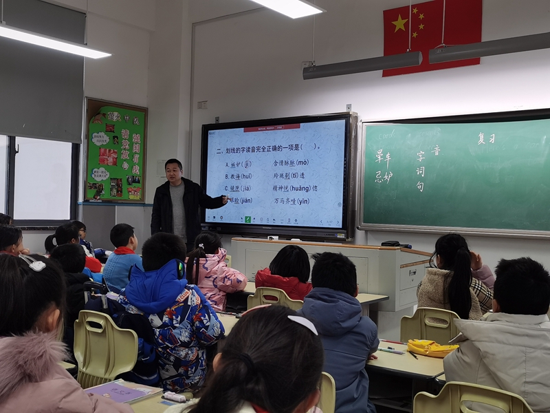 ff6e8a2328ab4641adf61354c9418898.jpg