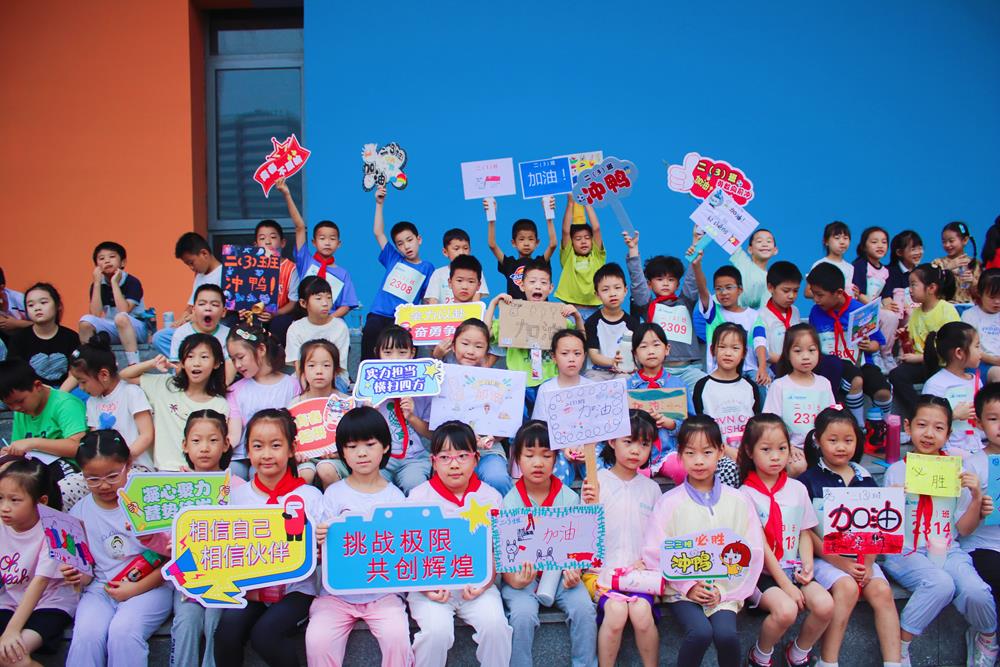 c2626ccf25884c3abe81143b344e832b.jpg