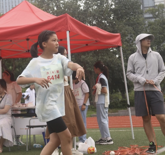 b13f291338a744eca65727da9ea55370.jpg