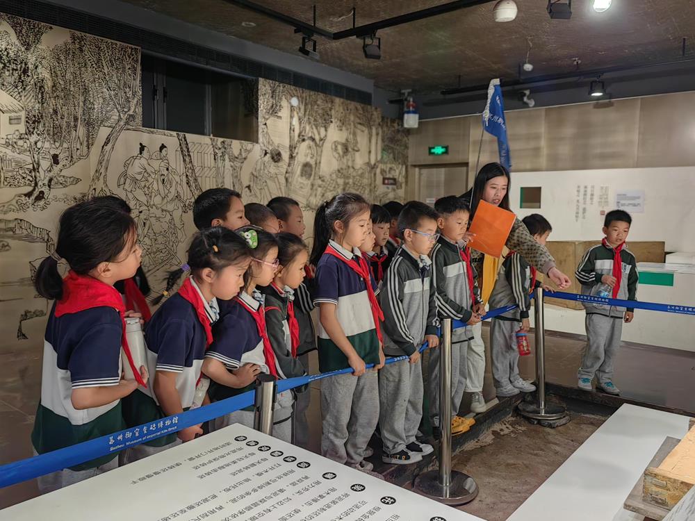 1b3debdf89a045b39bc8ac3e9a7ada3f.jpg 1b3debdf89a045b39bc8ac3e9a7ada3f.jpg