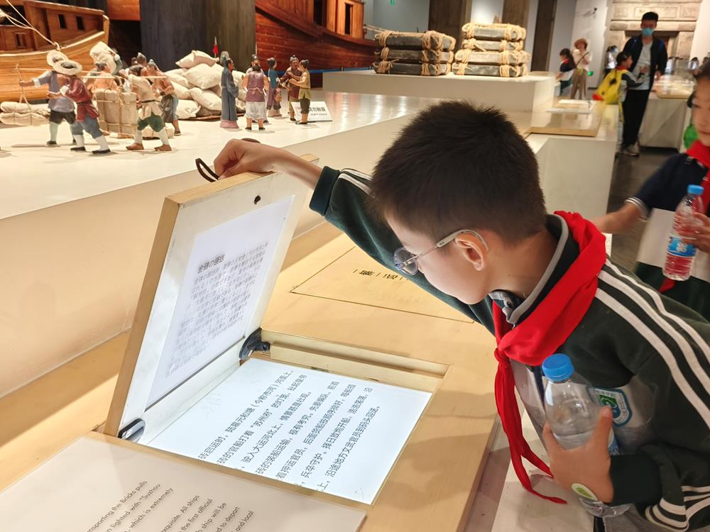 3b1b533c89af4ac1bc4d2c1b6607f348.jpg 3b1b533c89af4ac1bc4d2c1b6607f348.jpg