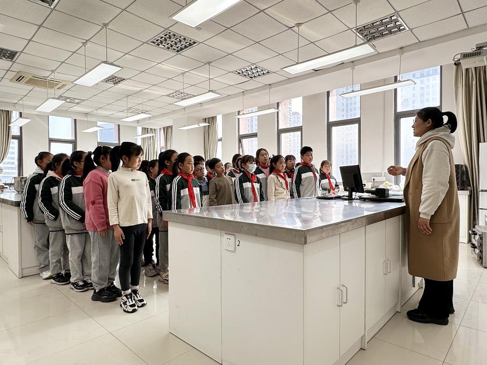 50e83d884b444b759a5222129b4f145c.jpg 50e83d884b444b759a5222129b4f145c.jpg