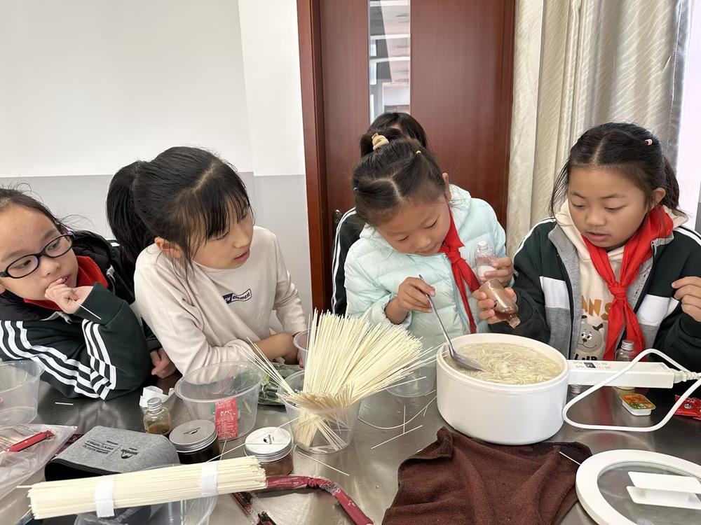 541ec72484164f799c632926a8dce9d5.jpg 541ec72484164f799c632926a8dce9d5.jpg