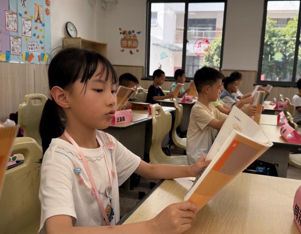 6800cc3be819404eb0db2028942c0bb7.jpg 6800cc3be819404eb0db2028942c0bb7.jpg