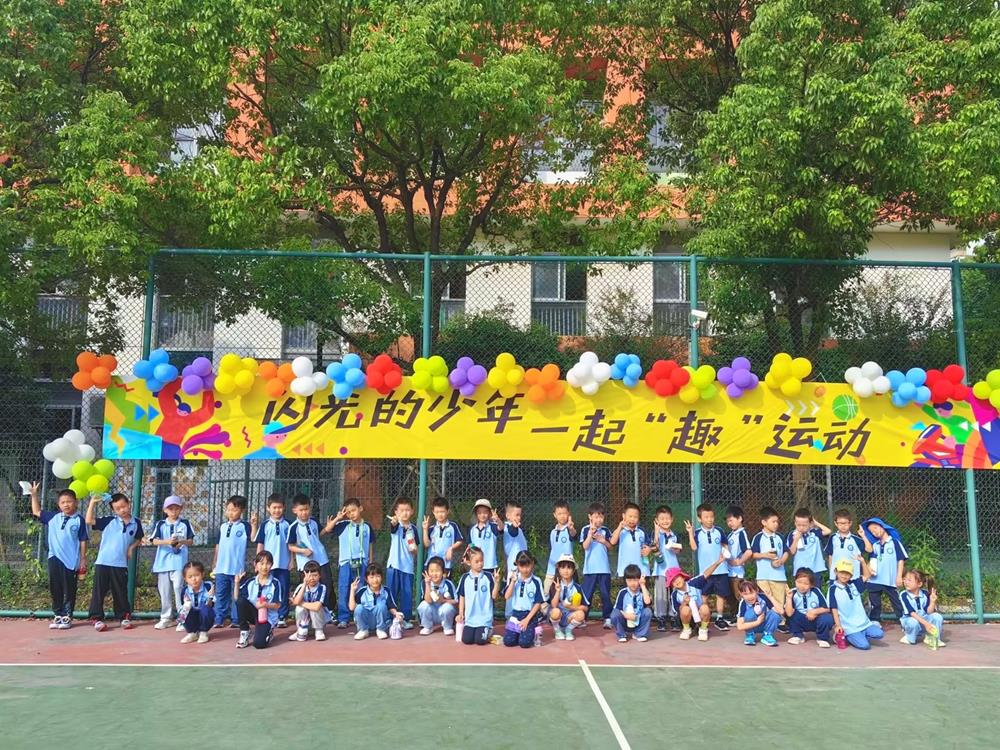 be75f4aa44304fa9b9377b463d98cc40.jpg