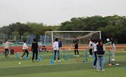 体育课堂展风采 教研活动促成长 ——记园区五校“动感.高效”小学体育课堂教学研讨活动